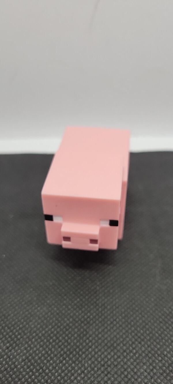 Minecraft Figure - Pig Figure Comic Mode